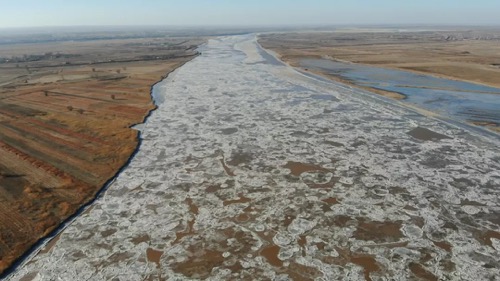 内蒙古包头段流凌密度大